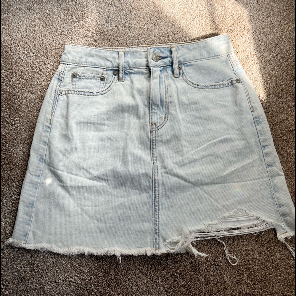 American eagle jean skirt